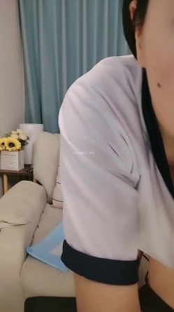 颜值少妇【小狐狸520】反差御姐,裸舞诱惑，熟女卖骚，道具自慰 截图7