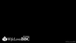 媚黑顶流！绿帽淫妻天花板！「WifelovesBBC」OF私拍 野性力量与熟女淫妻的原始碰撞 截图11
