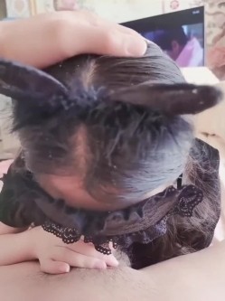 漂亮美女在家吃鸡啪啪日常 身材超级丰满 巨乳蜜臀 上位骑乘 被大肉棒无套内射 截图10