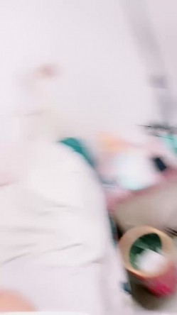 诱人的小少妇玩的好嗨，让大哥无套爆草蹂躏菊花，压在身下疯狂抽插，奶子乱晃浪叫呻吟，内射菊花中出真刺激 截图15