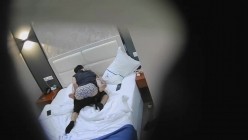 高校附近酒店摄像头偷拍 高颜值大学生情侣一块玩游戏玩累了休息做爱 截图11