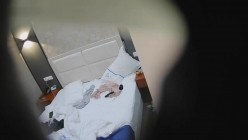 高校附近酒店摄像头偷拍 高颜值大学生情侣一块玩游戏玩累了休息做爱 截图15