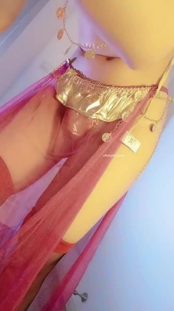 最新极品身材性感女神【奈儿药药】露脸私拍~全裸骚舞挑逗~丝袜高跟掰B洗澡~全程高能撸点满满 截图14