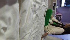 专业良家收割机，【爱情故事】，给自己老公都没这样子搞过，偷情的时候倒是挺骚，两个美少妇出轨 截图3