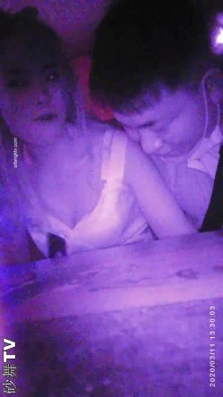 【猎奇资源 砂舞】舞厅内的淫乱 重金属质感般的性爱 抓奶+抠逼+摸屌+口爆+打站桩+站炮 淫乱篇 截图6
