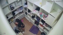 舞蹈班《监控破解》偷拍多位美女学员后台换衣服 截图4