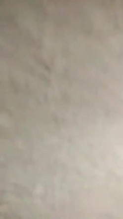 偷窥露营夫妻在车里啪啪 被大姐发现了 看表情貌似偷情 那怎么着也得加入啊 截图5