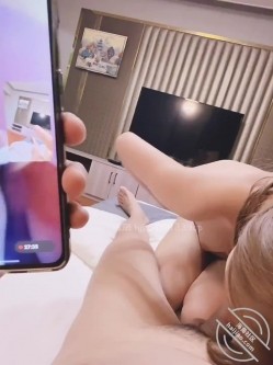 带着嫂子跟大哥开视频一起做，海友老婆喷了好多！ 截图8