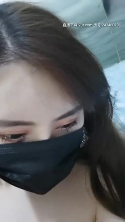 小葡萄颜值不错苗条美女自慰啪啪，脱光光用笔抽插情趣装白丝大力猛操 截图11