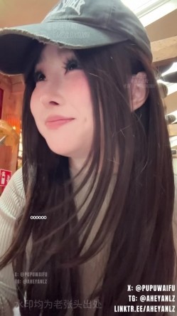 噗噗 pupu噗噗 上次小哥哥陪着我逛了一天的商场,从海边到餐厅再到停车场,从黄昏到天黑激情车震 截图6