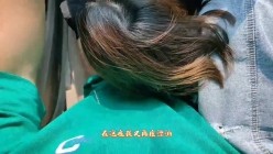 价值千元顶级山东绿帽癖NTR淫乱夫妇【小气质】私拍，诚邀各界实力单男3P露出相当火爆完整合集 截图2