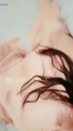 叫床声很嗲的推特网红美女【九九】巨乳温柔妹妹688元私人订制典藏流出 后入丰臀 抽插超棒身材 口爆吞精 截图13