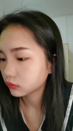 校花下海！超级清纯超漂亮~【大一学生】，楚楚可怜的小眼神，瞬时勾起一众大哥的保护欲 截图3