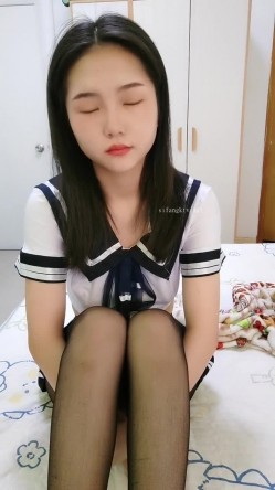 校花下海！超级清纯超漂亮~【大一学生】，楚楚可怜的小眼神，瞬时勾起一众大哥的保护欲 截图8