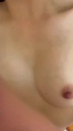 良家人妻偷情打电话强烈反差 对白真实刺！美女也这么逗比吗 截图14