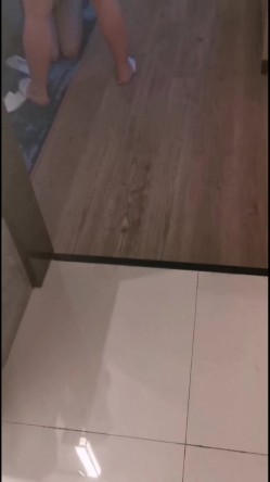 对话淫荡，顶级绿帽反差人妻【嫂子爱露出】大杂烩系列，各种3P4P调教，从头干到尾，全程无尿点 截图1