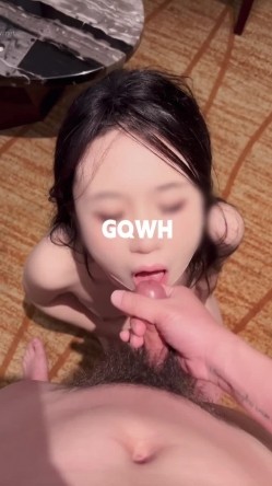 顶级老牌泡良大神「DR.CHEN」「GWQH」付费资源 专约女网黄包括阿朱，调教女大舔脚肛交毒龙喝尿三小时 截图5