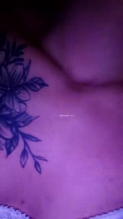 户外刺激，人气女神再出山，【香菜一奈】，野外山顶~勾搭口交~，路边尿尿，车震，浪叫声响彻旷野 截图10