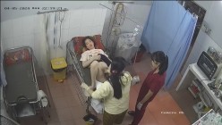 稀有黑客破解医院妇产科监控摄像头完美正面角度高清偷拍几个孕妇 最美年轻孕妇 阴蒂清晰可见 截图11