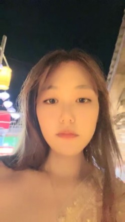 极品大学生，【紫檀北北】，第一次到酒店约炮，乖乖女也疯狂，前男友已经调教的相当到位了，蜜桃臀骚穴水汪汪 截图11