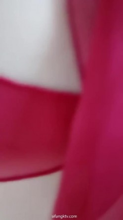 小吴老师 ️：王老师也被你操过了 是吧，你快来顶死吴老师好不好，做我的跳蛋，这是洞房花烛夜的造型呀，摁讨厌，人家喜欢~ 截图5