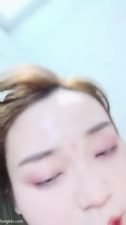 小吴老师 ️：王老师也被你操过了 是吧，你快来顶死吴老师好不好，做我的跳蛋，这是洞房花烛夜的造型呀，摁讨厌，人家喜欢~ 截图9