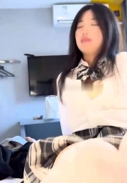 河北东方学院大四学姐_刘悦_不雅视频曝光_口交吞精娴熟_女上位骑乘榨精_让人欲罢不能! 截图8