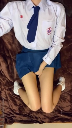 众狼求购OnlyFans完美身材女神级别mari_wam户外露出自摸放尿M腿束缚SM啪啪调教 截图2