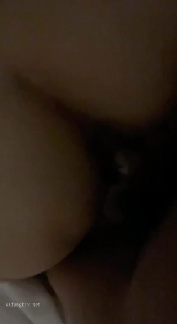 高端泄密流出视图 ️高冷白领姐姐王琪自拍酒店变身母狗被领导草 截图15