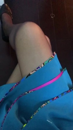 【真实空姐】各大航空美丽空姐不欲人知的真实反差 截图1