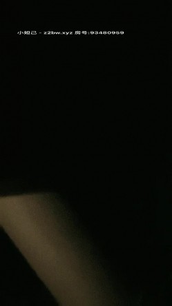 豪乳女神户外一姐回归【你好迷人】真实勾引出租车司机车震无套做爱 半藏密诱街头女 勾引滴滴车上郎 截图3