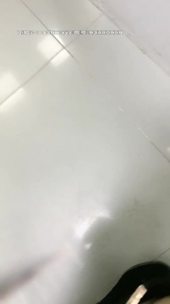 豪乳女神户外一姐回归【你好迷人】真实勾引出租车司机车震无套做爱 半藏密诱街头女 勾引滴滴车上郎 截图8
