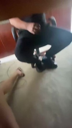 天生婊子爱露出爱调教人妻母狗「彤彤乖」全量推特资源 绿帽鞭打媚药角色扮演 截图6