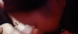 曾炒得沸沸扬扬河北铺朱庄KTV4男6女聚众Y乱，玩游戏吃鸡大乱斗，画面太下流 截图3