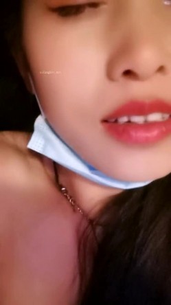 极品颜值骚妇，【小水泡萝卜】跳蛋S逼，粉丝互动，淫声都能听射，窃窃私语，勾魂摄魄娇喘 截图12