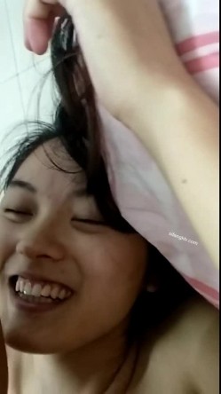 数百位网红良家母狗性爱甄选 淫乱女狗群交乱操 美乳篇 完美露脸 截图4