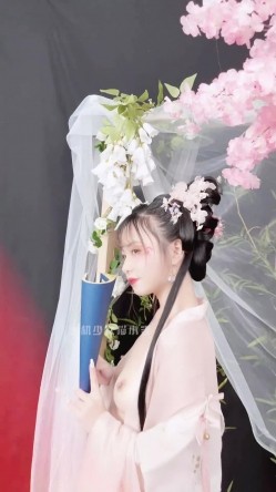 稀有露脸 高端摄影ACG业界女神爆机少女 喵小吉 古风画作《清平乐》汉服美妆仙女 性感诱人白虎胴体妙哉 截图6