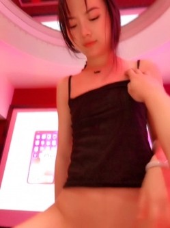 【反差婊子】超清纯极品反差女友【希妹儿】啪啪口交 截图11