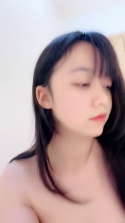 梦遗女神【童话女孩】无敌清纯明星颜值 身材好到爆 爱死 截图2