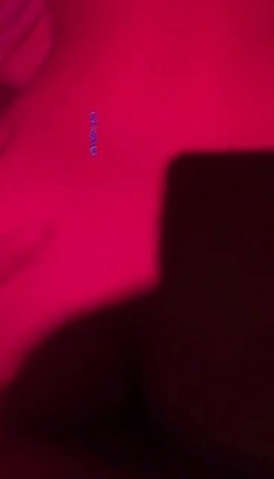 露脸才是王道！高颜长腿极品身材外围绿茶婊【琳琳子】福利~洗澡紫薇足交啪啪你的女神有钱人的母狗 截图1