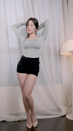 韩国美女性感内衣内裤高质量换装视频 截图13
