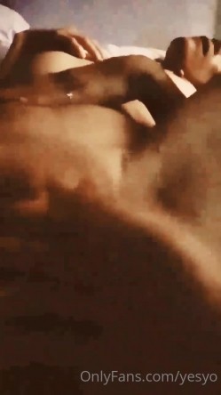韩国柳叶腰熟女淫妻「yesyo」OF私拍 媚黑、三穴、露出、群P、绿帽…样样精通 截图1