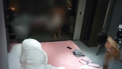 老渣男探花 为国挣光扒腿爆操明星颜值日本留学生享受她的跪舔式服务 截图1