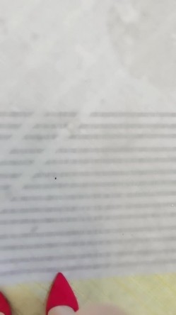 风骚河南单身公寓少妇，水管坏了打电话叫师傅来修，下药勾搭人家，‘你看你都硬了’，‘你好会勾引我哦，让我插一下’，无套爆干骚货！ 截图1