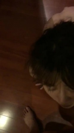 在上海的日本母狗，不好好吃鸡，就赏她耳光！ 截图10