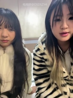 ️精神小妹【chunxiaoquqn】新晋精神小妹团播、几个年轻闺蜜一起下海赚钱 截图7