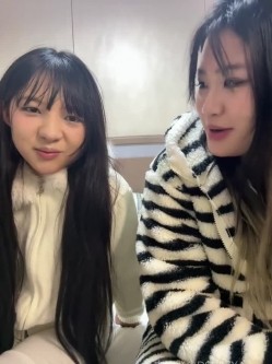 ️精神小妹【chunxiaoquqn】新晋精神小妹团播、几个年轻闺蜜一起下海赚钱 截图16