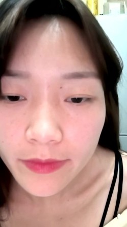 户外露出达人【御姐爱深喉】丝袜裸空从商场到图书馆再到超市裸空太牛逼了强烈推荐！ 截图12