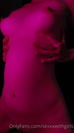 台湾炮王「粉味芒果」OF啪啪、BDMS、多人运动约炮私拍 情欲实践者，女体读取机，专约身材好的妹子 截图12