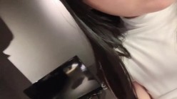极品童颜巨乳！榜一舔逼~【京鱼儿】户外~喷水~喷尿~爽~！~--这身材这颜值，我先射为敬~！尺度超大，户外大秀~！ 截图2